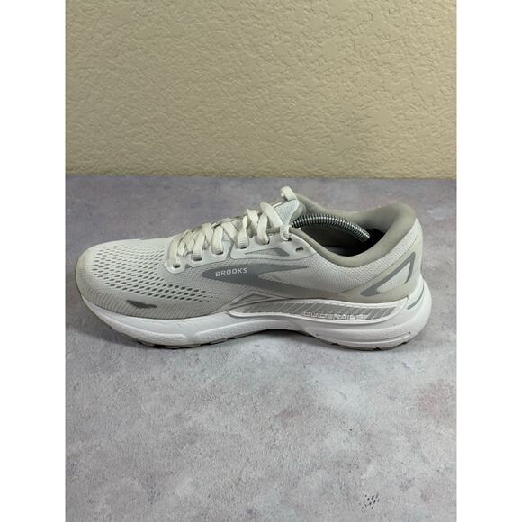 Brooks Adrenaline GTS 23 Womens 9 Wide Shoes Running White Sneaker 1203811D104 - Picture 8 of 15